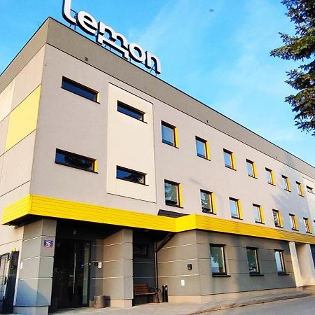 موتيل مييلتس Lemon المظهر الخارجي الصورة